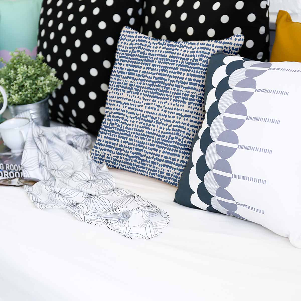 Coussin de santé avec des pois bleus
