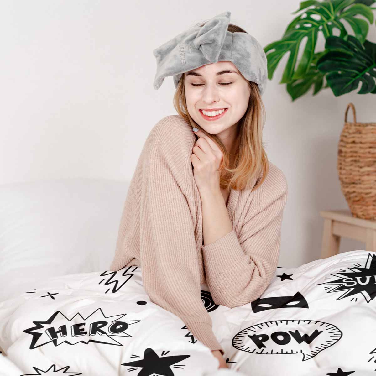Ensemble de literie avec couverture thérapeutique blanche avec super-héros