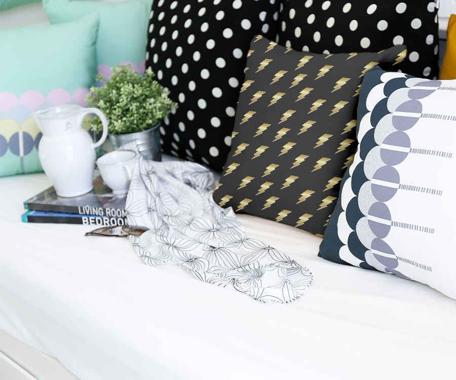 Coussin de santé noir avec Harry Blitz
