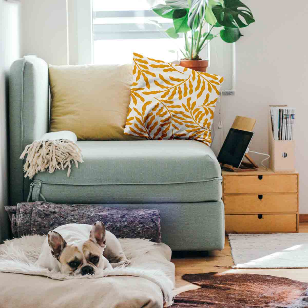 Coussin de santé avec des branches jaunes