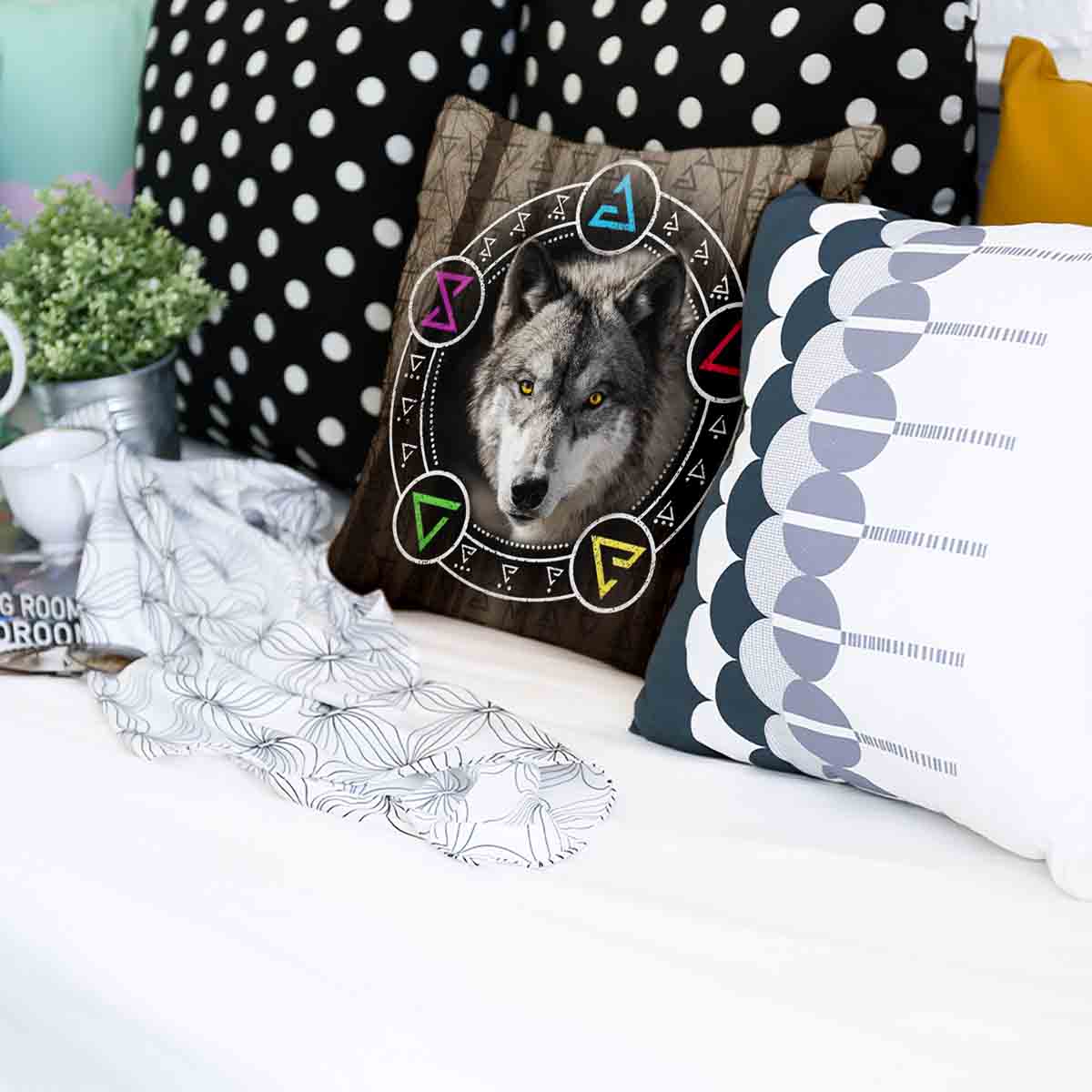 Coussin de santé brun avec loup