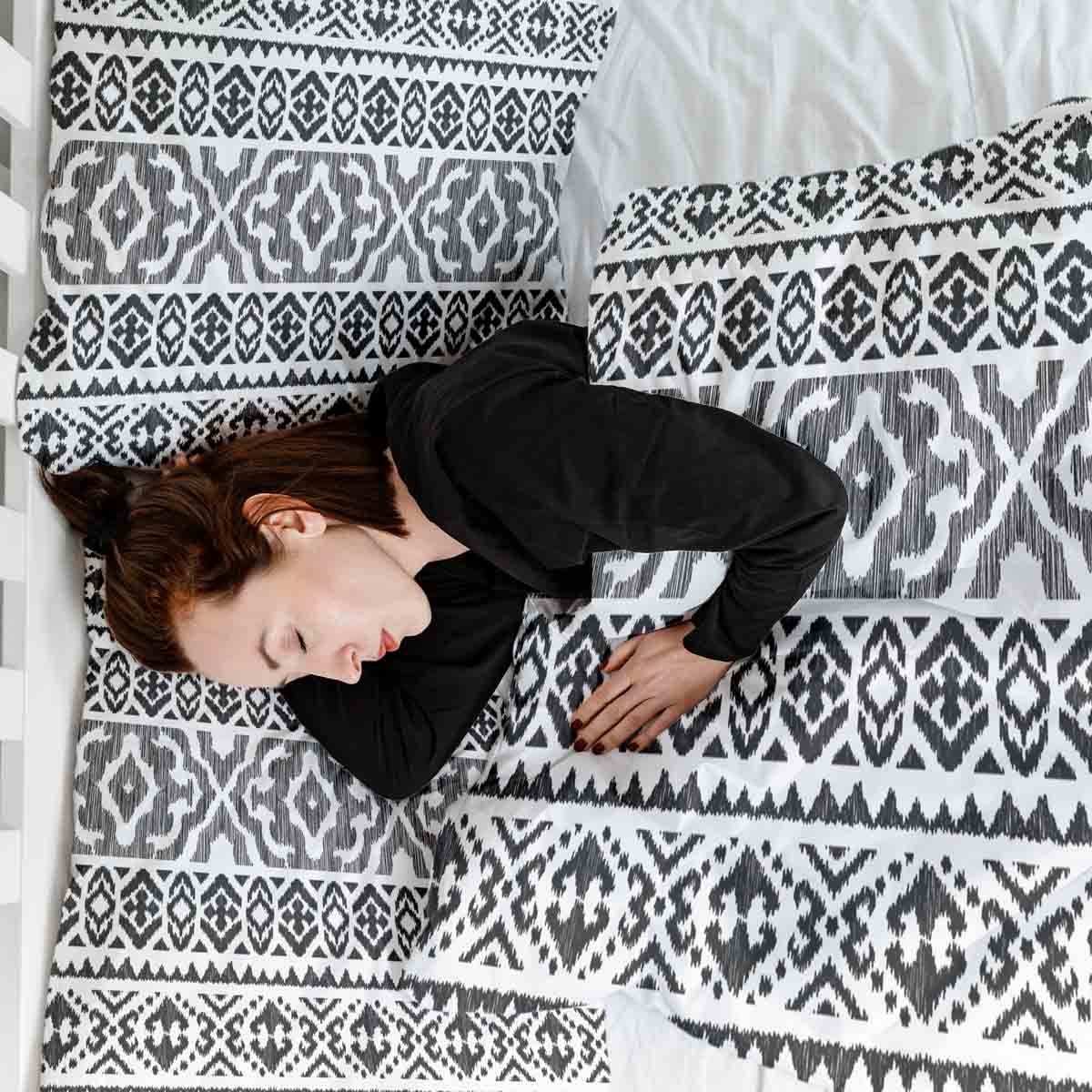 Original Therapiedecke - Ensemble de literie en coton avec formes noires