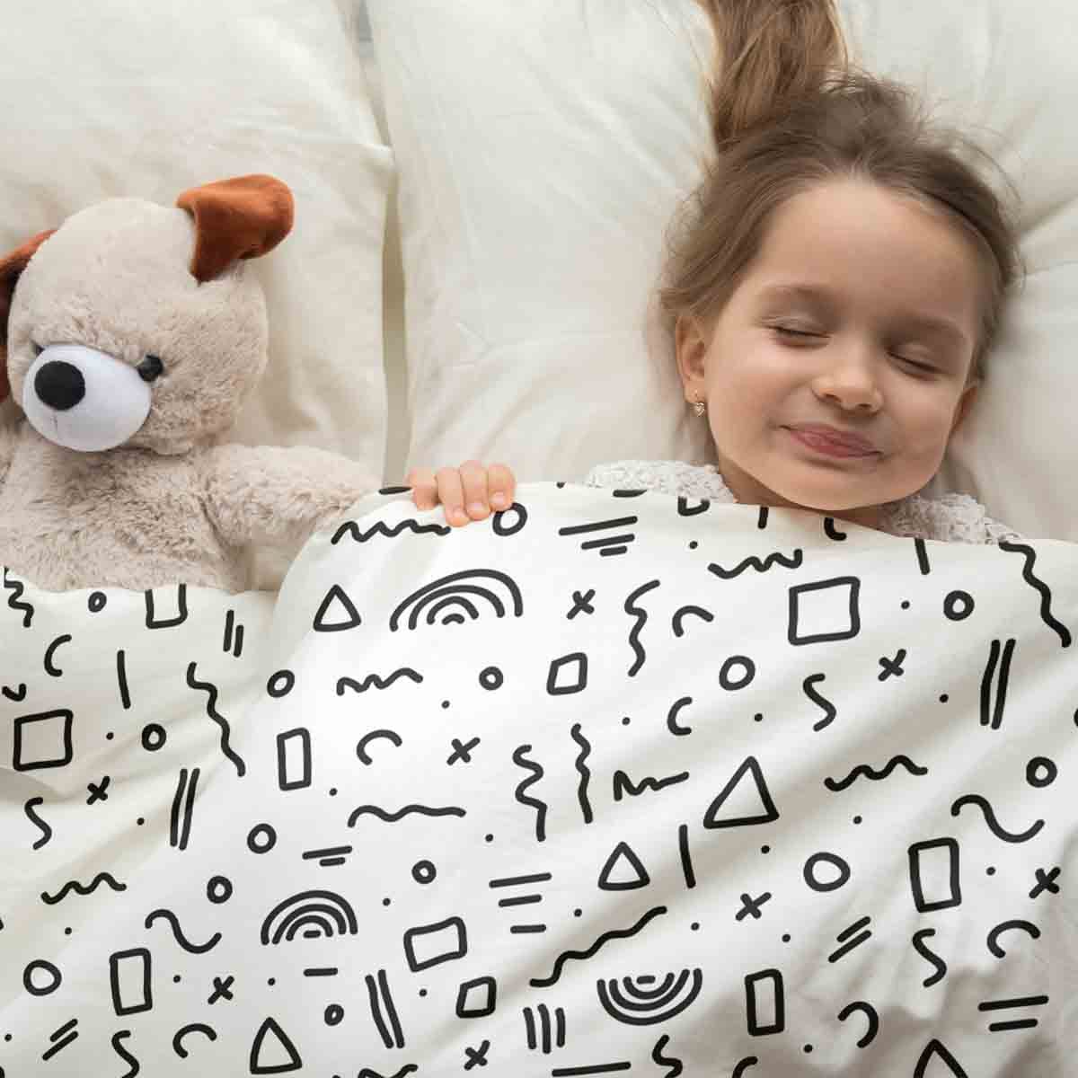 Couverture thérapeutique originale - Housse en coton blanc avec formes noires