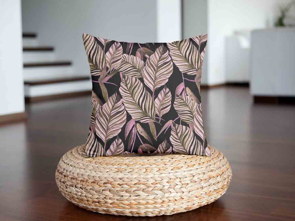 Coussin de santé noir avec feuilles violettes