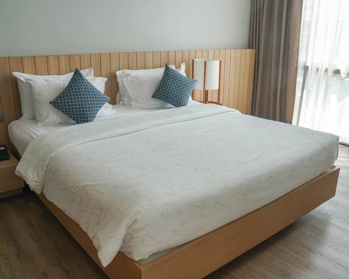 Couverture thérapeutique originale - Housse en coton blanc avec demi-lunes