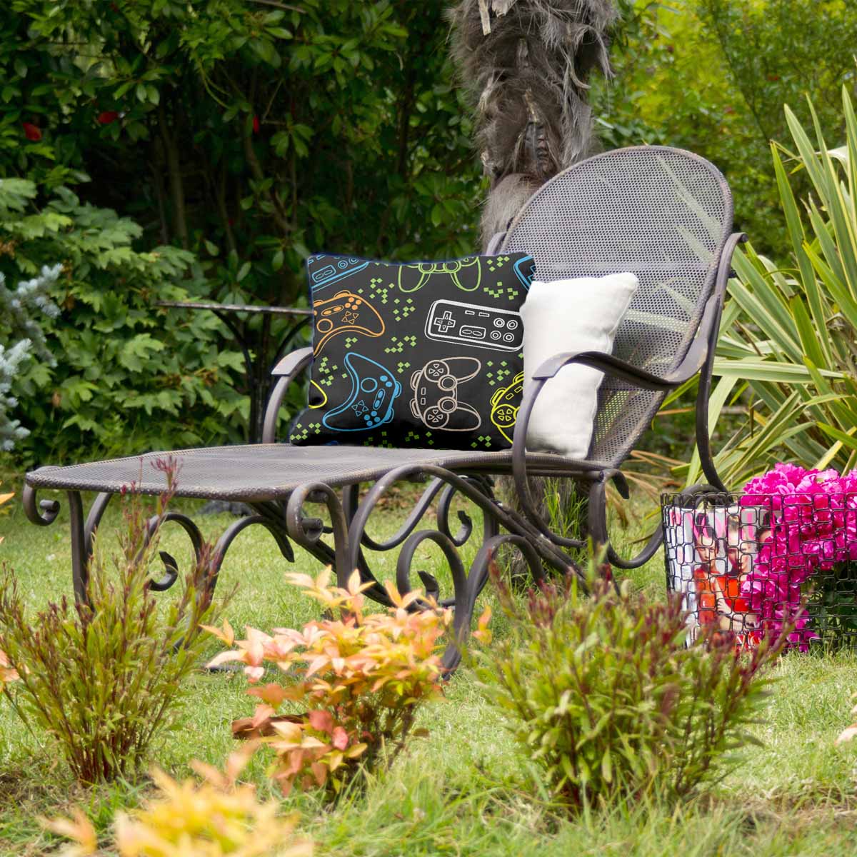 Coussin de santé noir avec consoles de jeux
