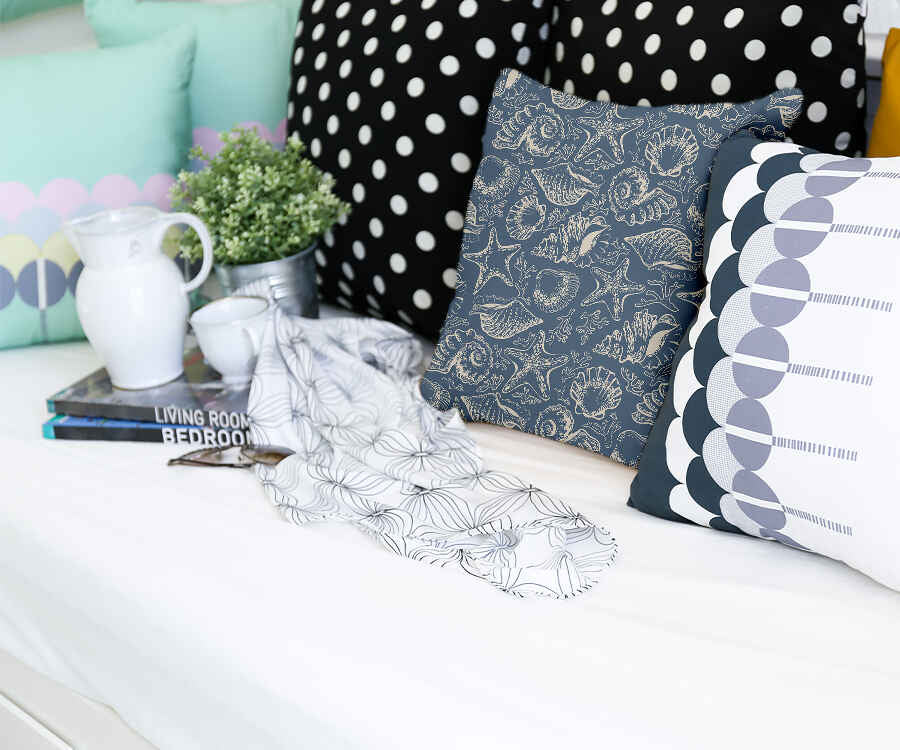 Coussin de santé bleu avec coquillages