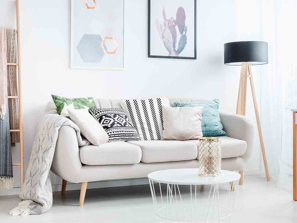 Coussin de santé gris avec des rayures épaisses et fines