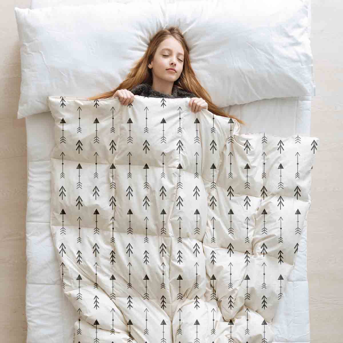 Couette de thérapie Ensemble de literie blanc avec de nombreuses flèches noires