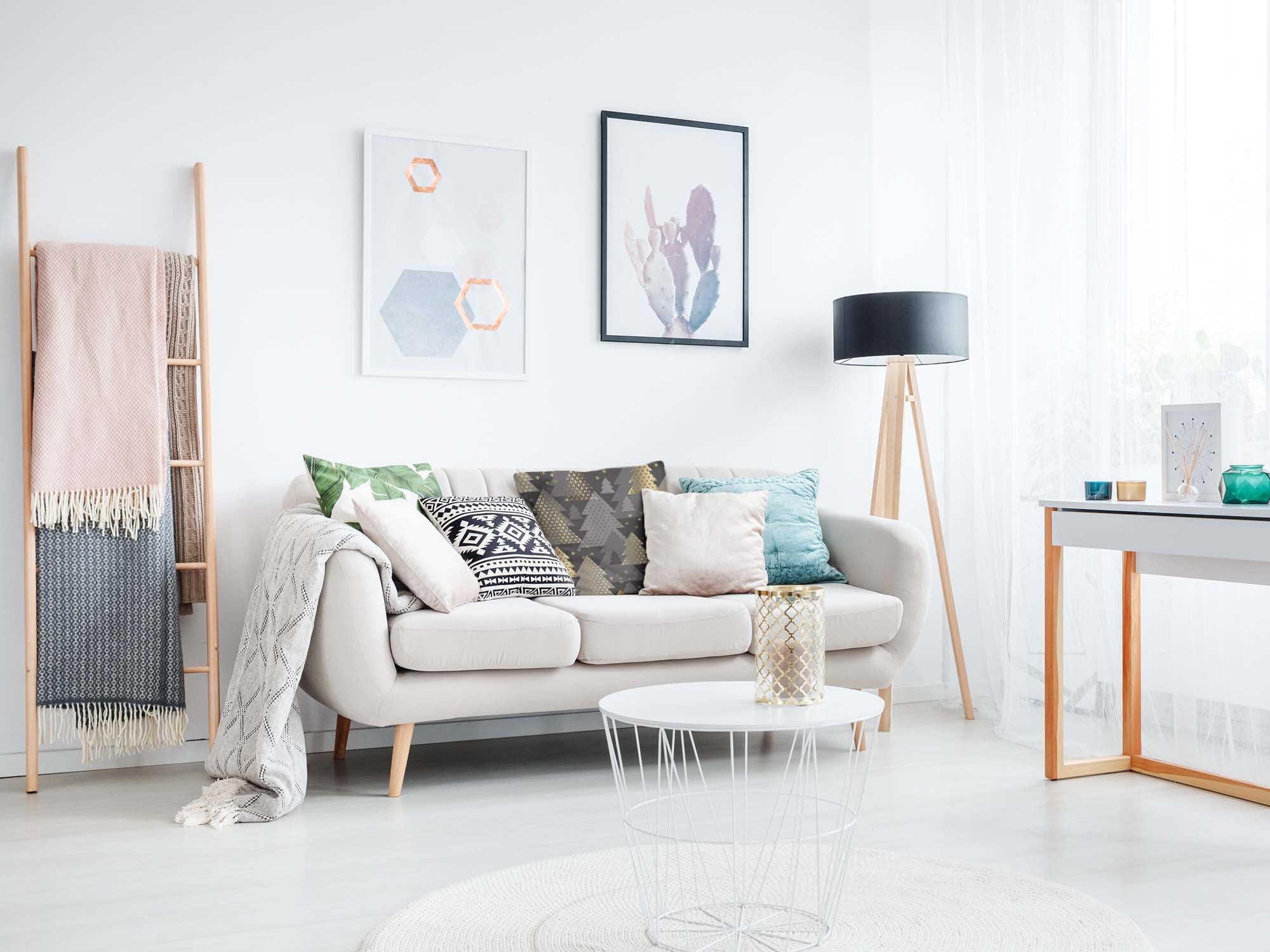 Coussin de santé avec des sapins dorés