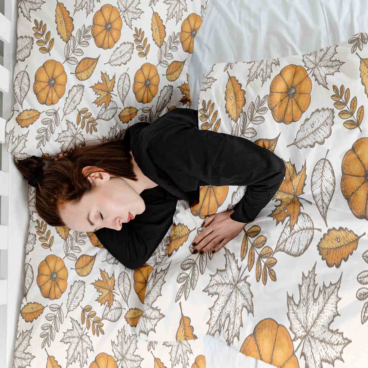 Ensemble de literie avec couverture thérapeutique blanc avec feuille et citrouille