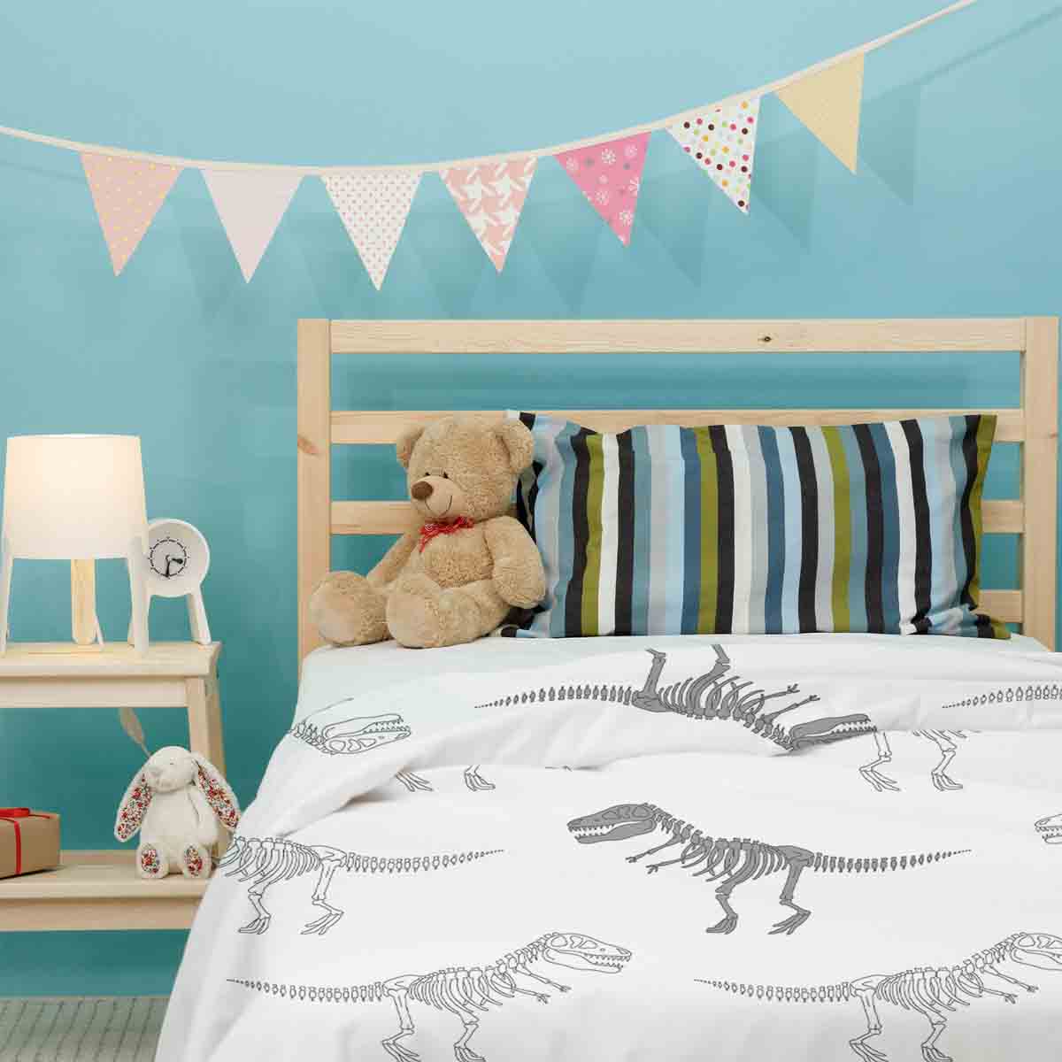 Ensemble de literie avec couverture thérapeutique blanc avec squelette de dinosaure