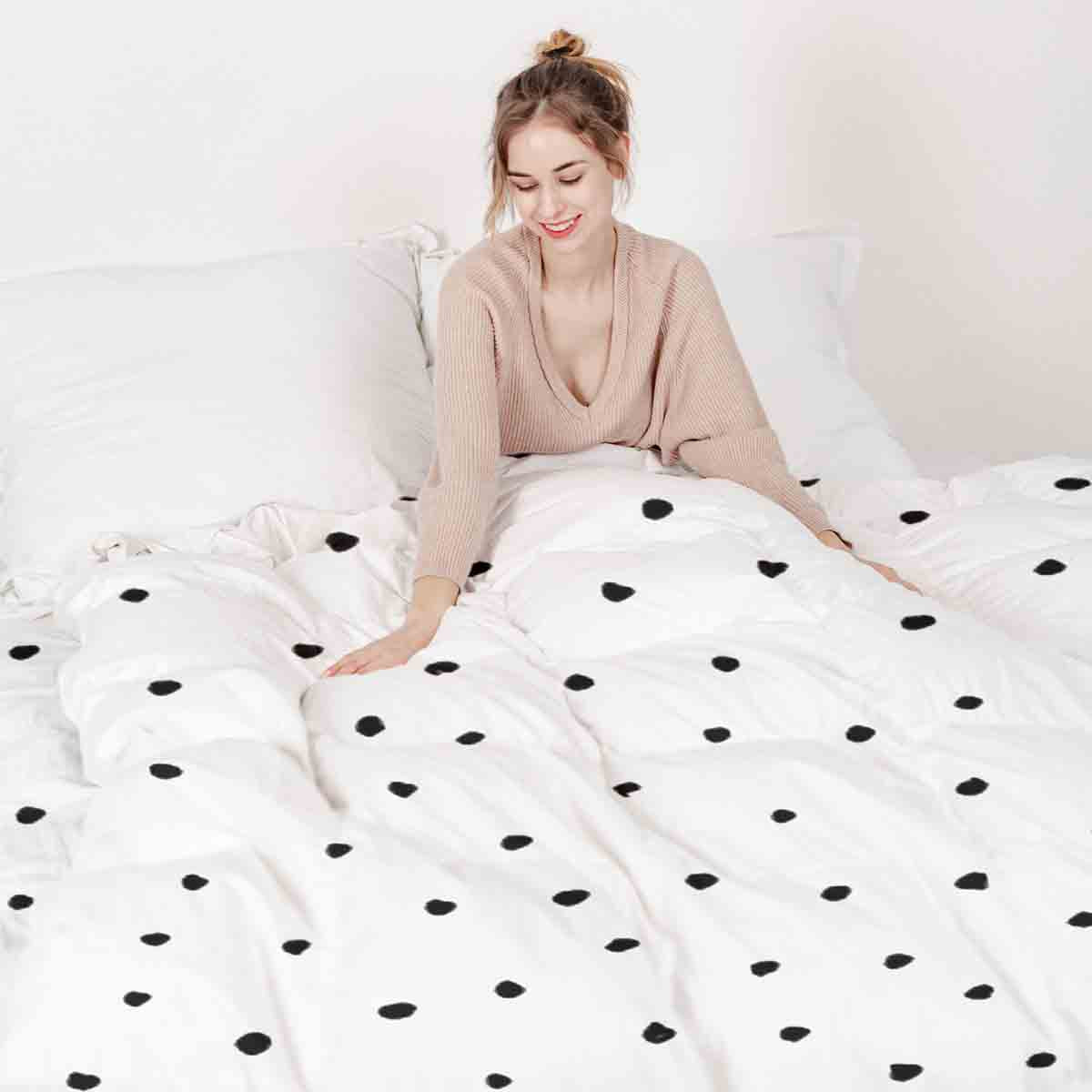 Couverture thérapeutique originale - Housse en coton petits points noirs