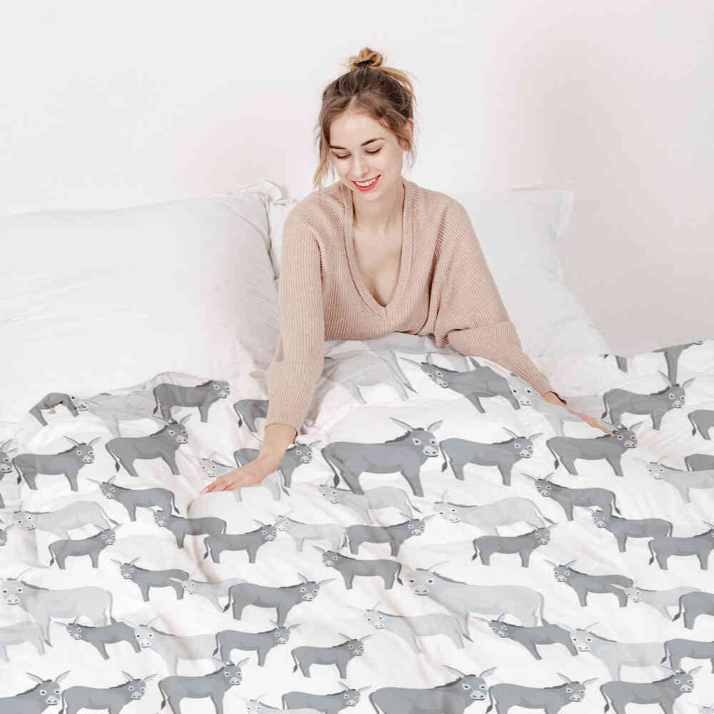 Couverture thérapeutique originale - Housse en coton grise avec des ânes