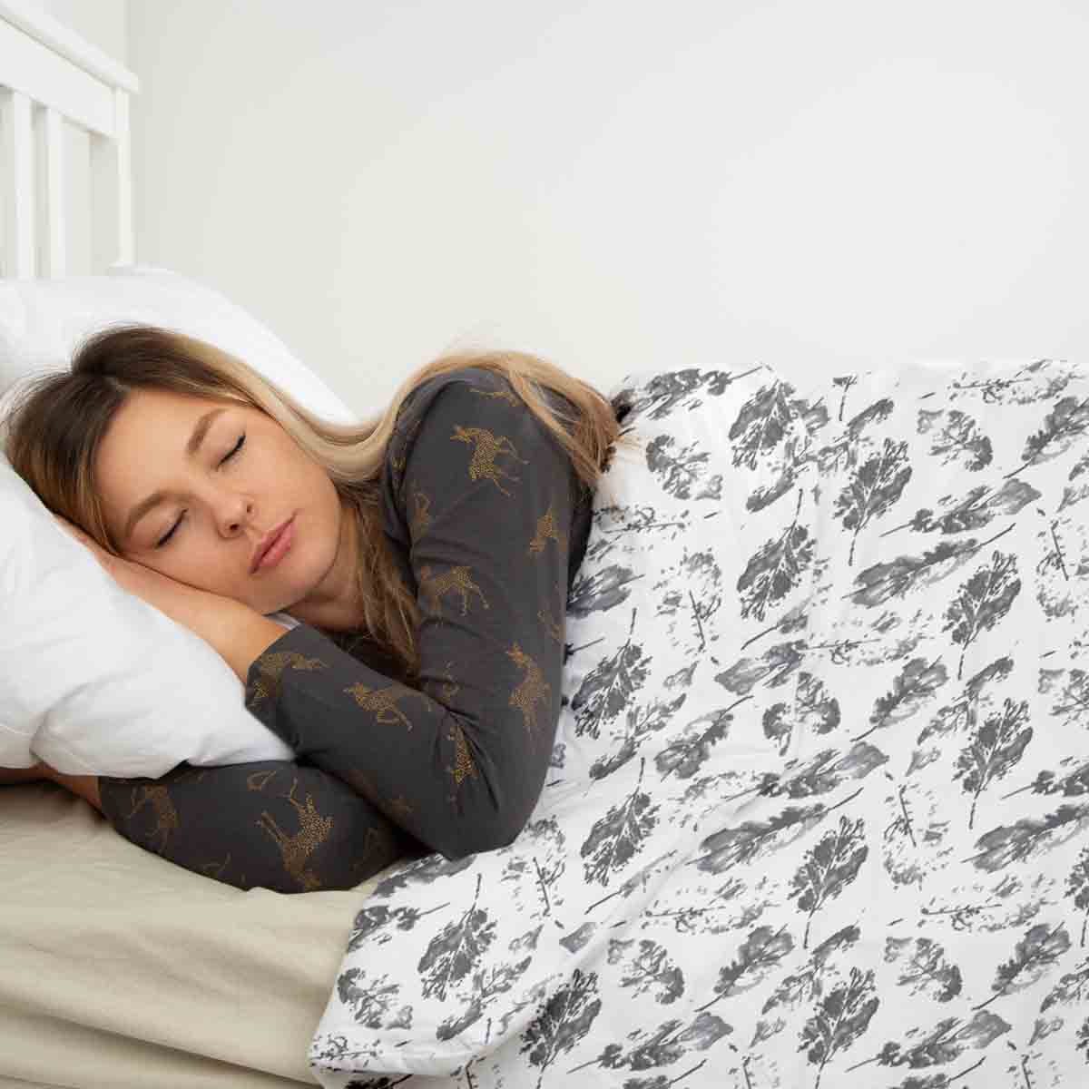Couette de thérapie Ensemble de literie blanc avec feuilles grises