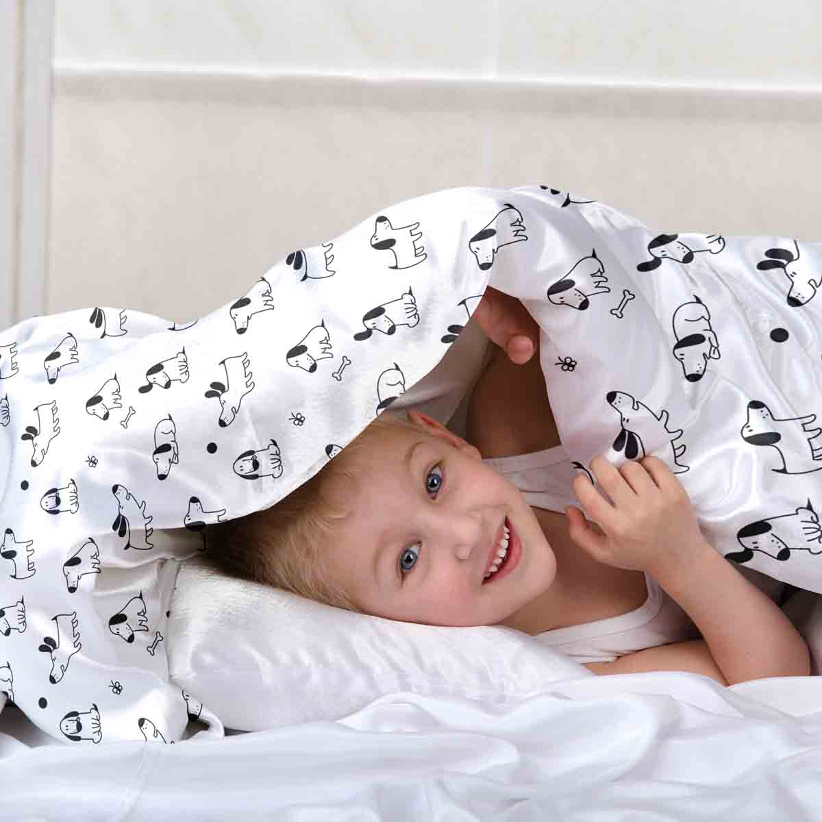 Ensemble de literie avec couverture thérapeutique blanc avec chiens